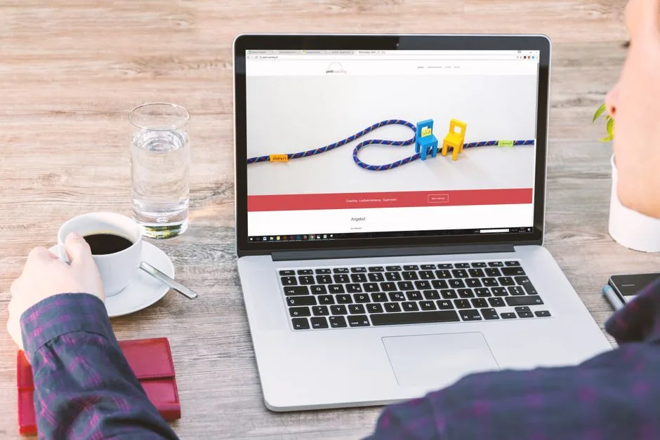 .cm, .com ou .org : quelle extension choisir pour votre site