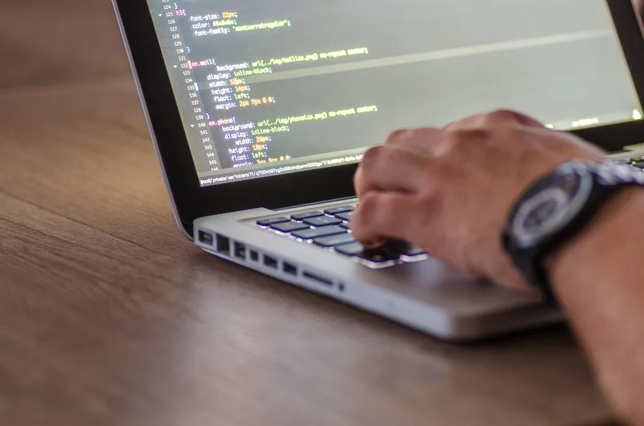 Comment créer un site web professionnel au Cameroun
